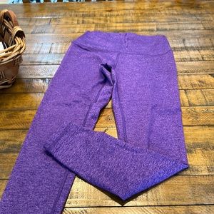 Fleo leggings EUC size medium